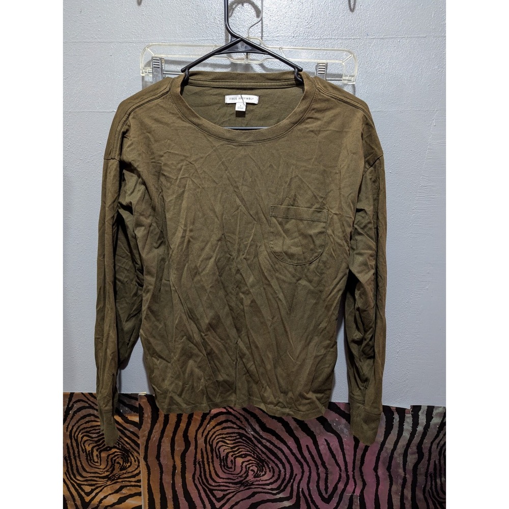 FREE ASSEMBLY olive green womens S‎ long sleeve shirt top with pocket